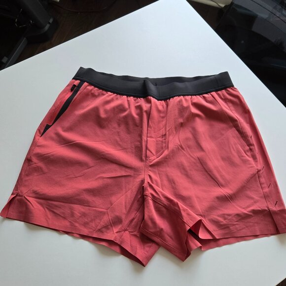 Ten Thousand Interval Short 5" Liner - Large - Mesa Red